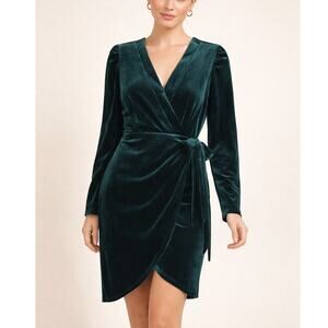August Sky Dark Green Velvet Wrap Dress Long Sleeve  Women’s Size Medium